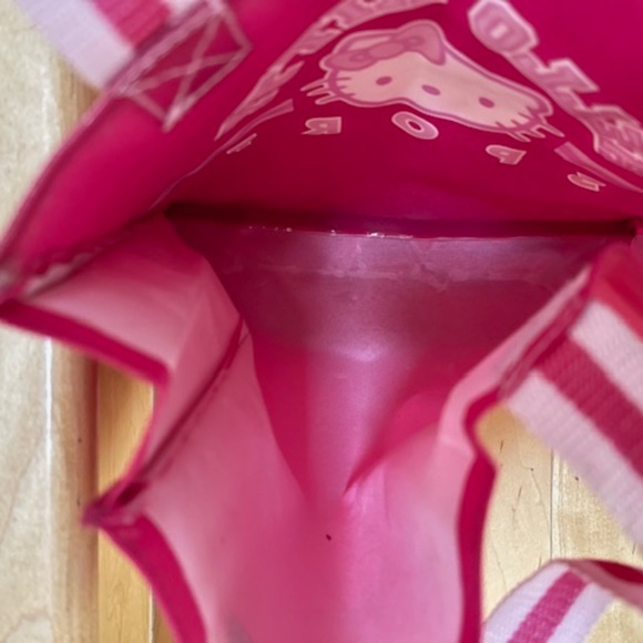 Hello Kitty Hot Pink Tote Bag - Picture 5 of 9